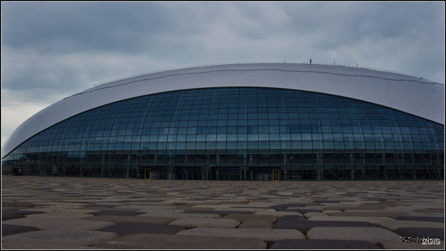 Олимпийский Ледовый дворец в Сочи