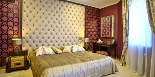 Солнечный: Отель Ветряков