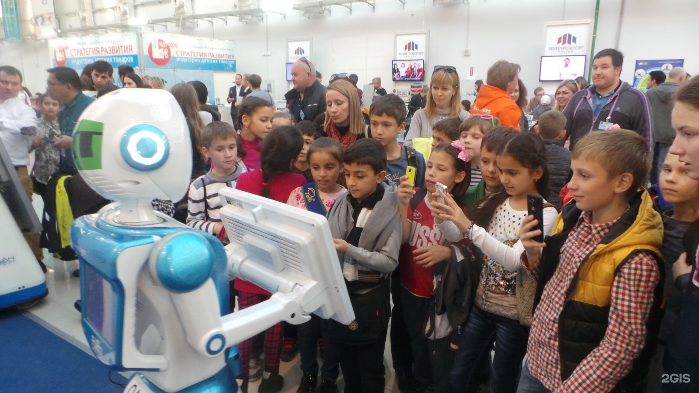 Robots time. Робот промоутер. робот time-d. робот маша маи. робот ргутис.