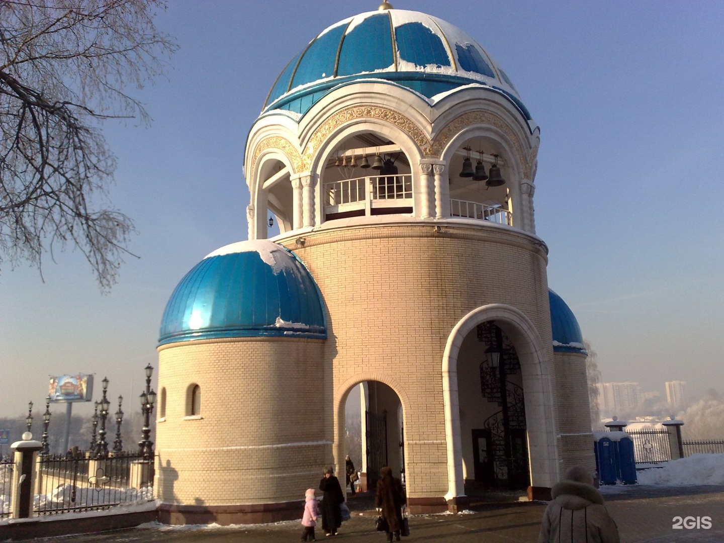 Храм Живоначальной Троицы в Москве