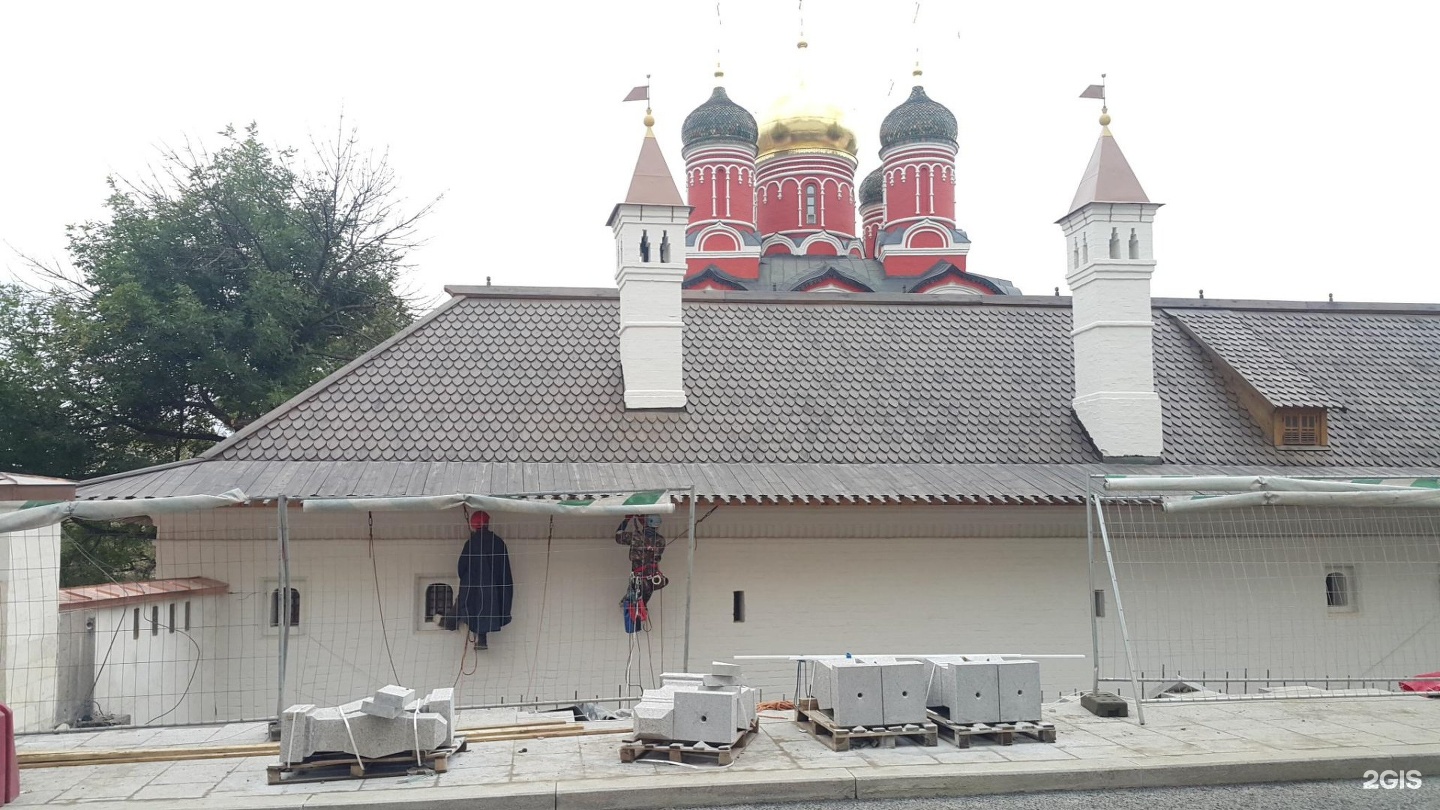 Музей палаты бояр романовых ул варварка 10. Чайная на Варварке 8б. Варварка 8б. Закладка палат бояр Романовых. Москва улица Варварка 8б чайная.