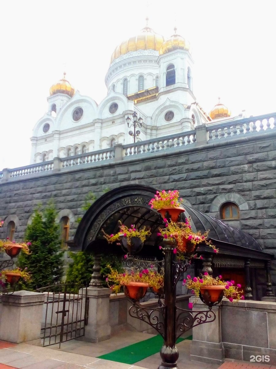 Москва волхонка 15. Музей в храме Христа Спасителя. Храм Христа Спасителя, зал церковных соборов - Москва, улица Волхонка. Центр искусств Москва храм Христа Спасителя. Волхонка 15 центр искусств.