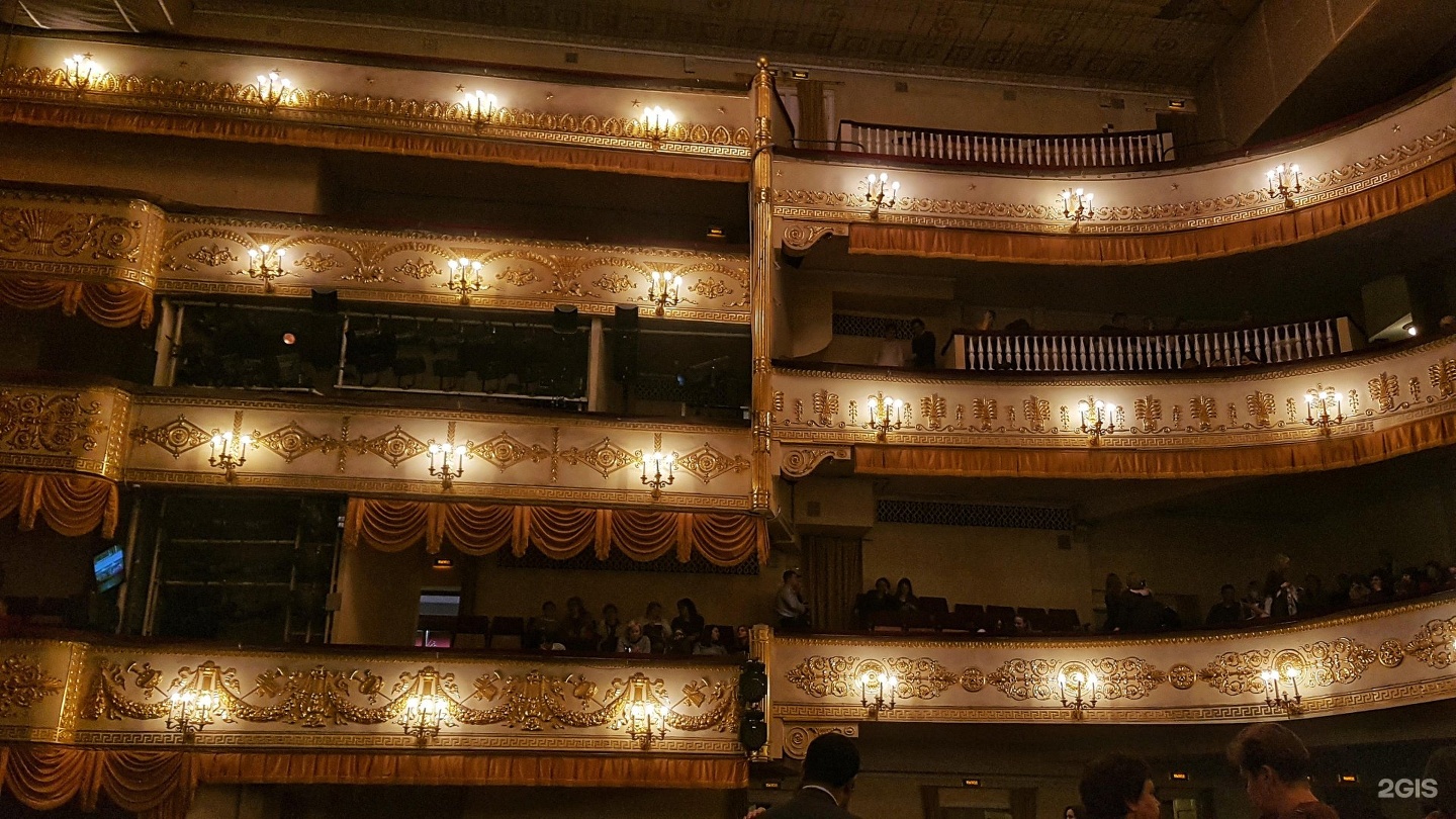 ложа бенуара 1 в театре оперетты