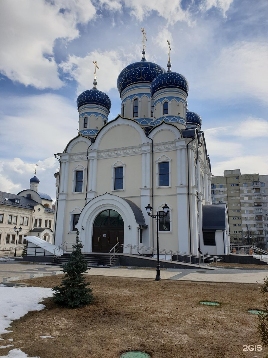 Храм на южнобутовской. Южнобутовская 62 храм. Церковь на Южнобутовской улице.