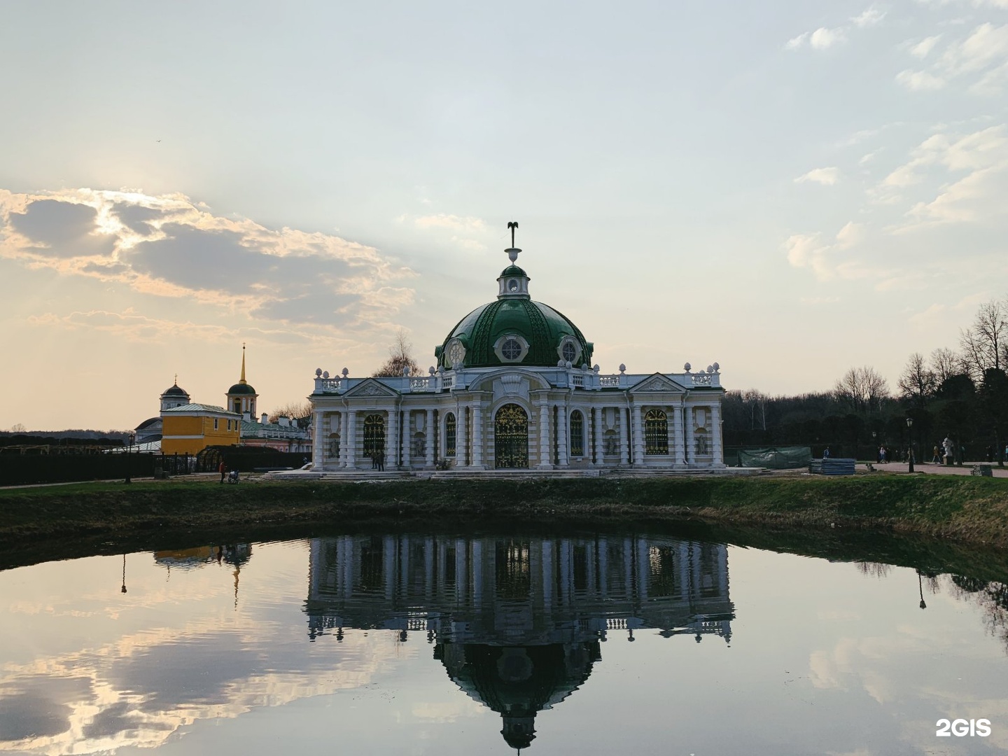 Усадьба кусково каменная оранжерея. Музей заповедник кусково. Усадьба кусково юности 2. Ул юности 2 усадьба кусково. Государственный музей керамики в кусково.