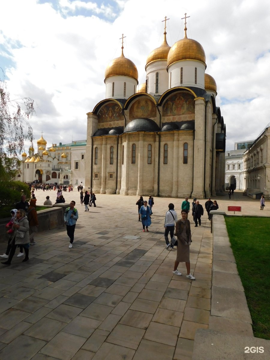 успенский собор внутри москва