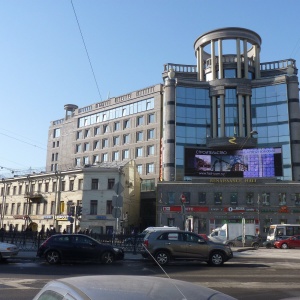 Фото от владельца Renaissance Hall, торгово-офисный центр