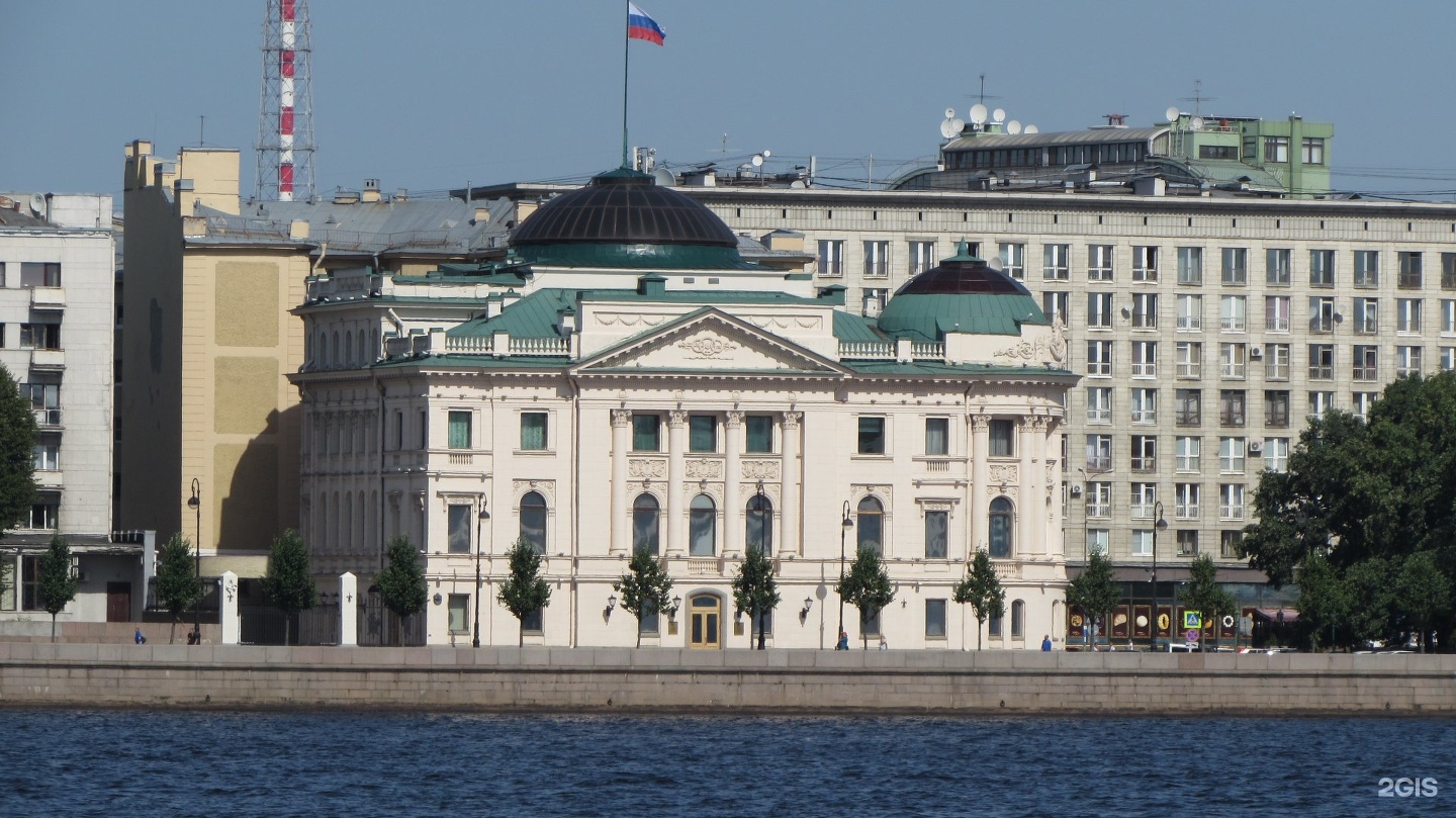 санкт петербург петровская набережная