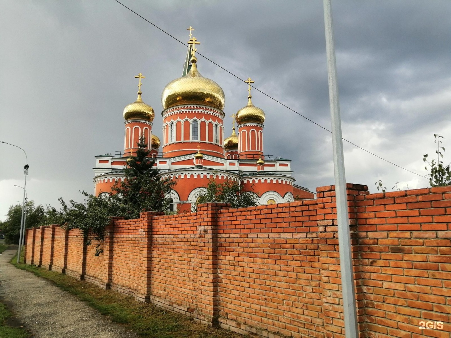 Сайт храма барнаула. Церковь Краснодар Знаменский. Знаменская Церковь Барнаул карта. Церковь больших Салов. Церковь за огнями Барнаул.