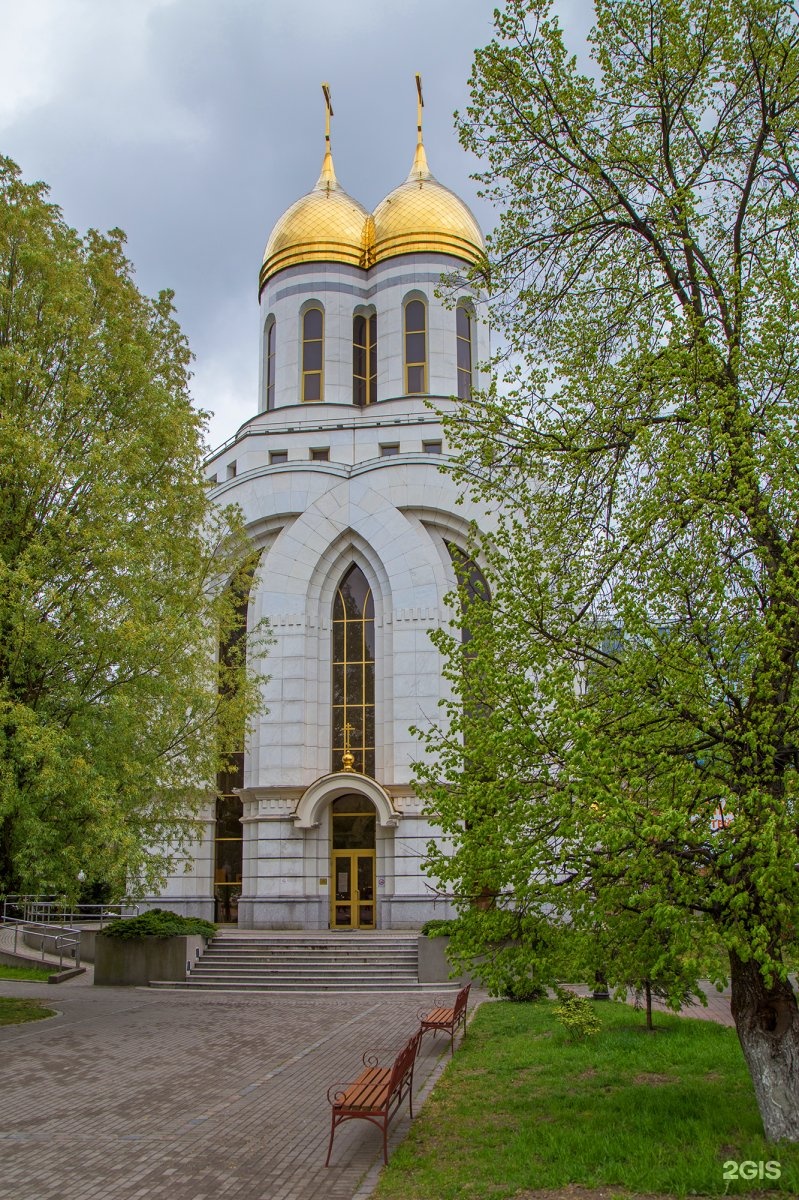 Расписание муромское калининград. Часовня Петра и Февронии в Калининграде. Храмы на площади Победы в Калининграде Петра и Февронии.