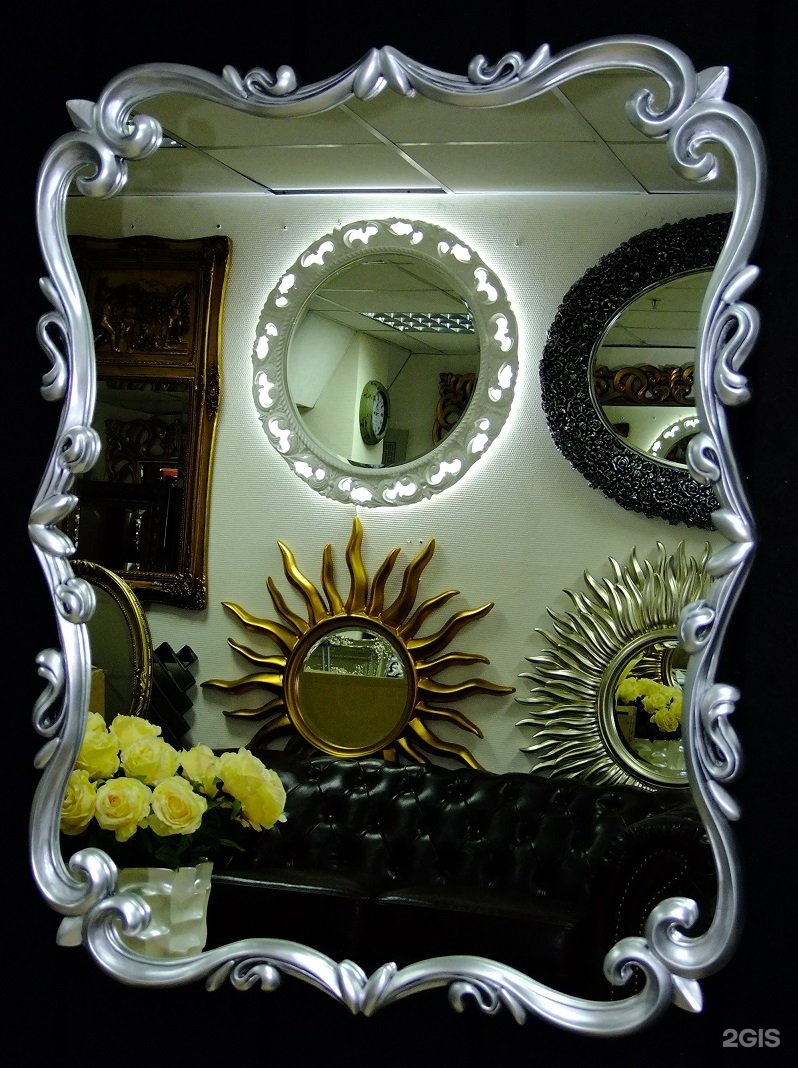 Купить зеркало в саратове. Магия зеркал. Зеркало Элегия. Зеркало магическое декоративное. Зеркало в бархате.
