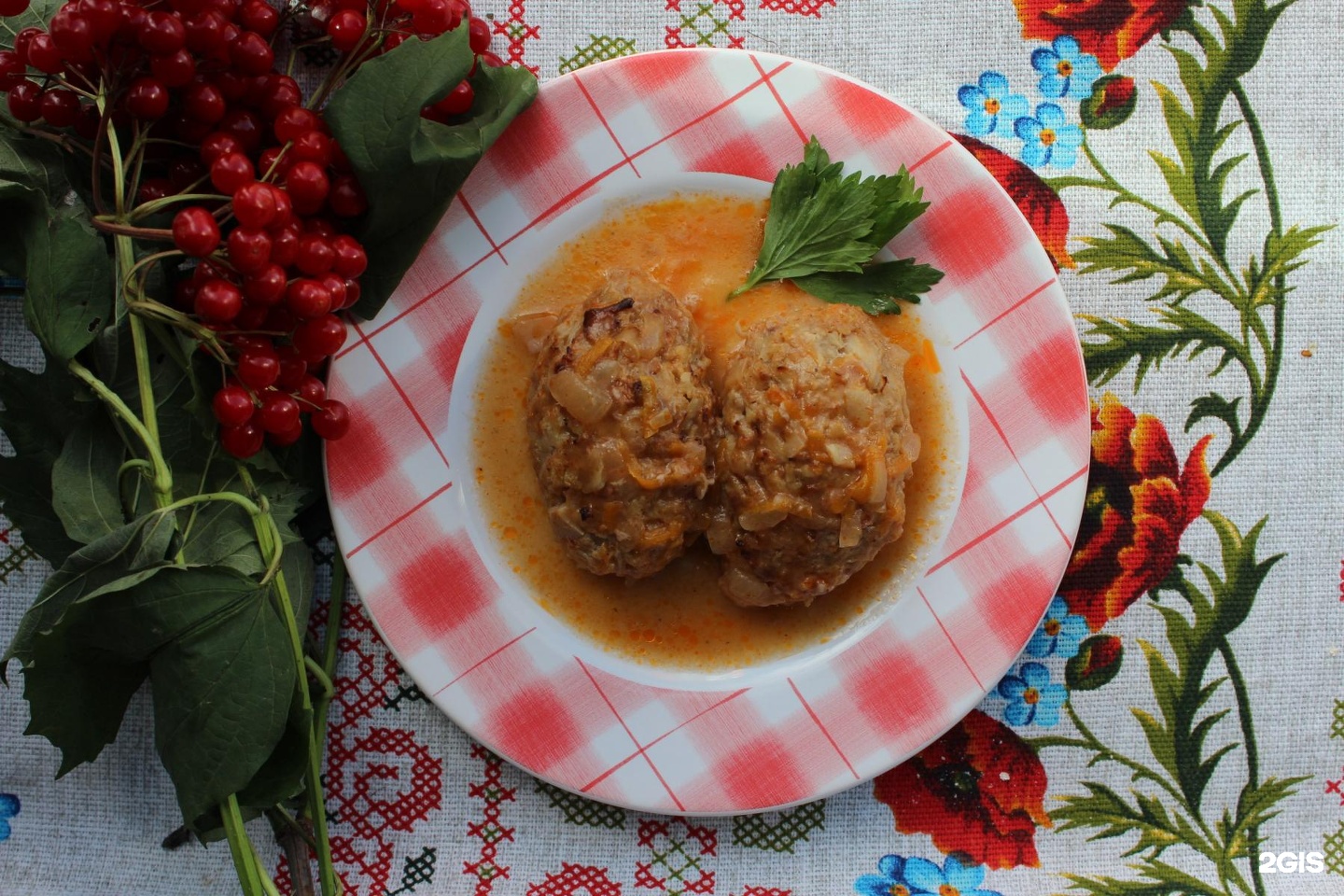 Славянский проспект. Традиционная кухня Рязанской области. Рязанская кухня блюда. Славянский проспект цветы. Рязань кафе душевная кухня Рязань фото.