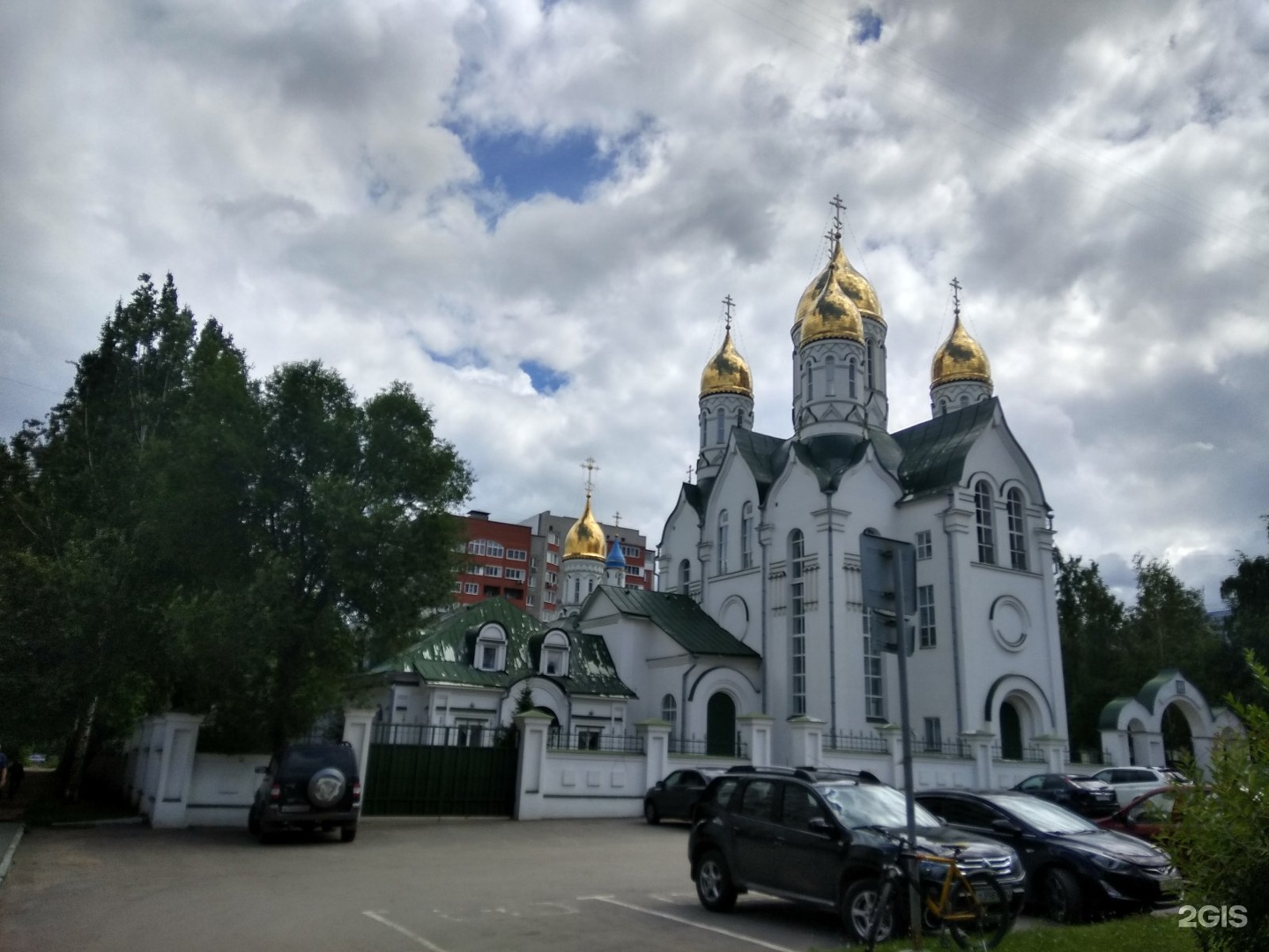 Храм невского нижневартовск. Александро-Невская Церковь Рязань. Церковь Александра Невского Рязань. Храм на Новоселов Рязань. Церковь в Дашках Рязань.