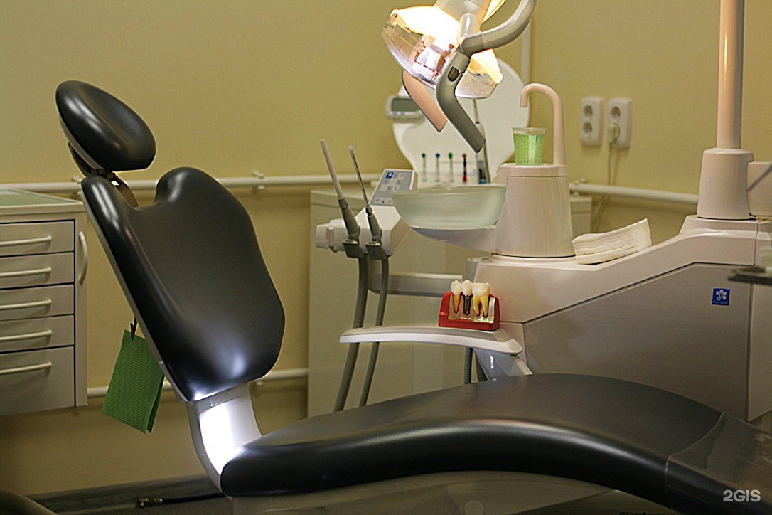 стоматология улыбка на проспекте победы. улыбка азов стоматология московская. стоматологическая поликлиника тверь. улыбка тверь.