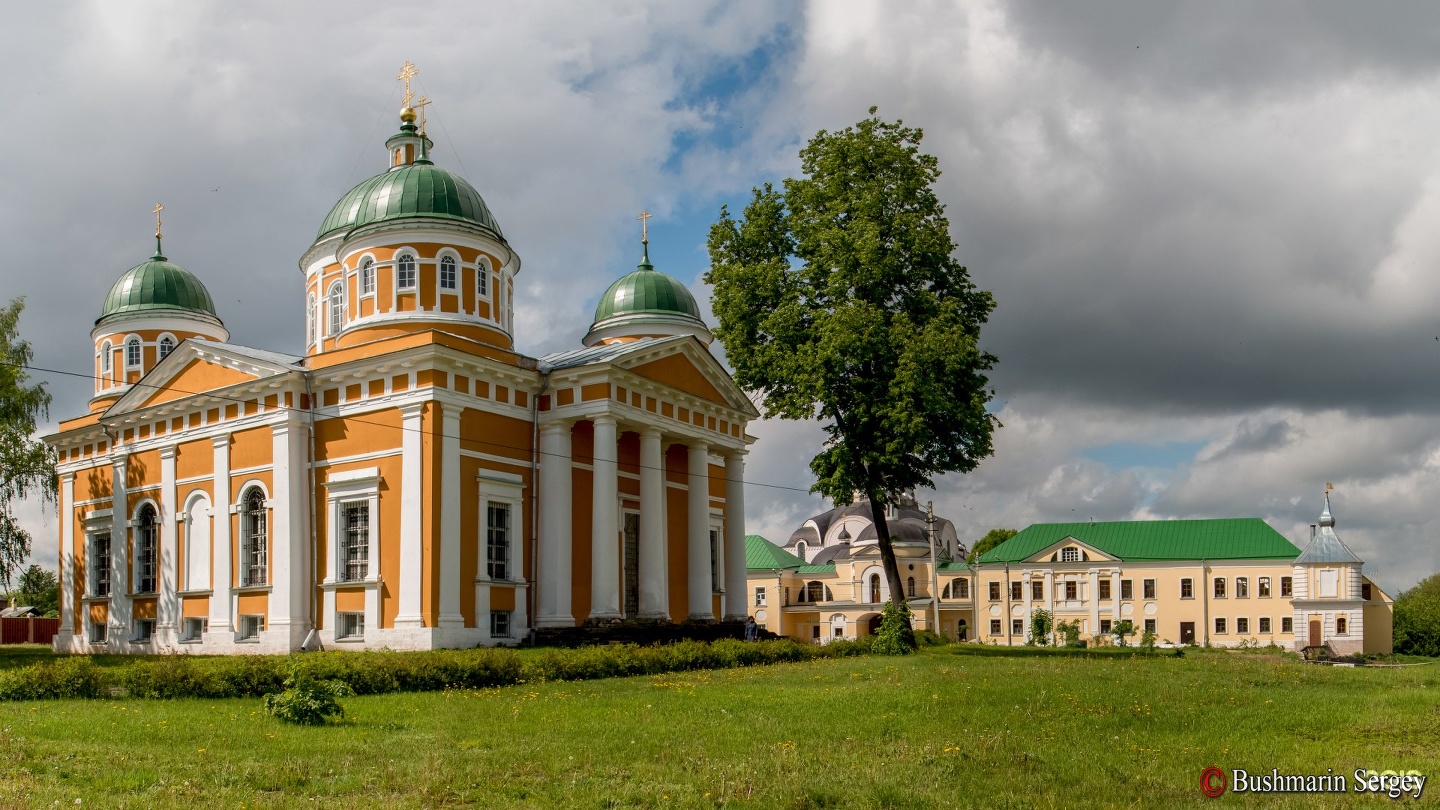 Тверь Крестовоздвиженский женский монастырь