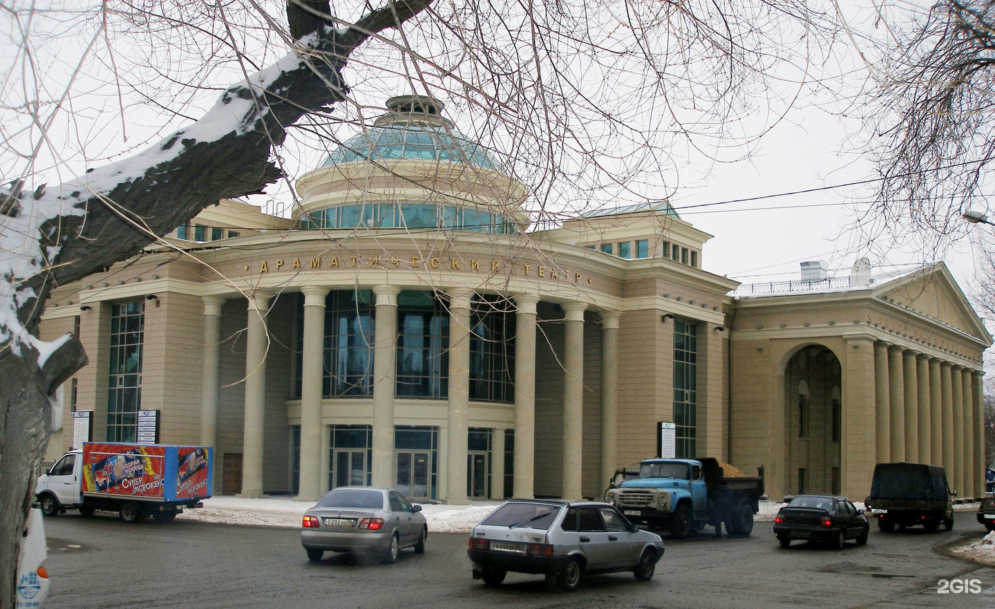 театры в оренбурге