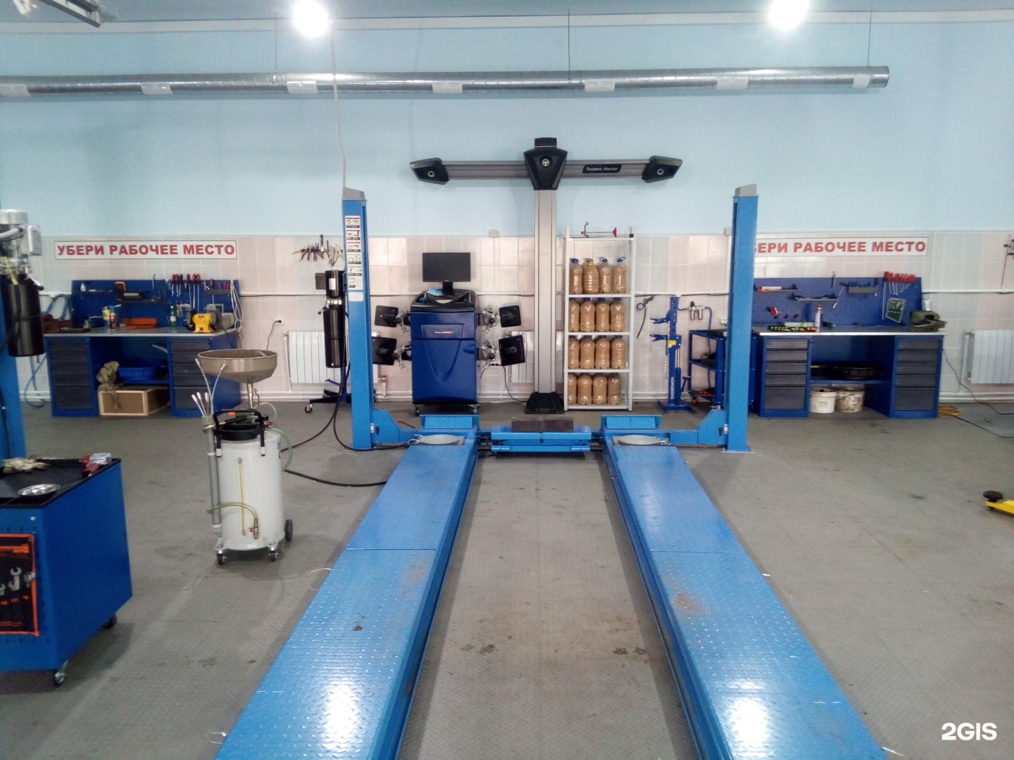 Воронежское шоссе 2а. Воронежское шоссе 2б липецк. Конюшня в ясенево прованс. Конюшня липецк автосервис. Липецк воронежское шоссе.