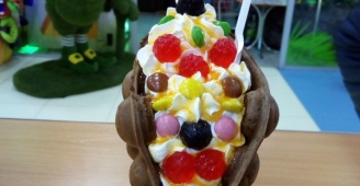 тортик нарисованный. шоколад бобочка готовит дома. десерты чита.