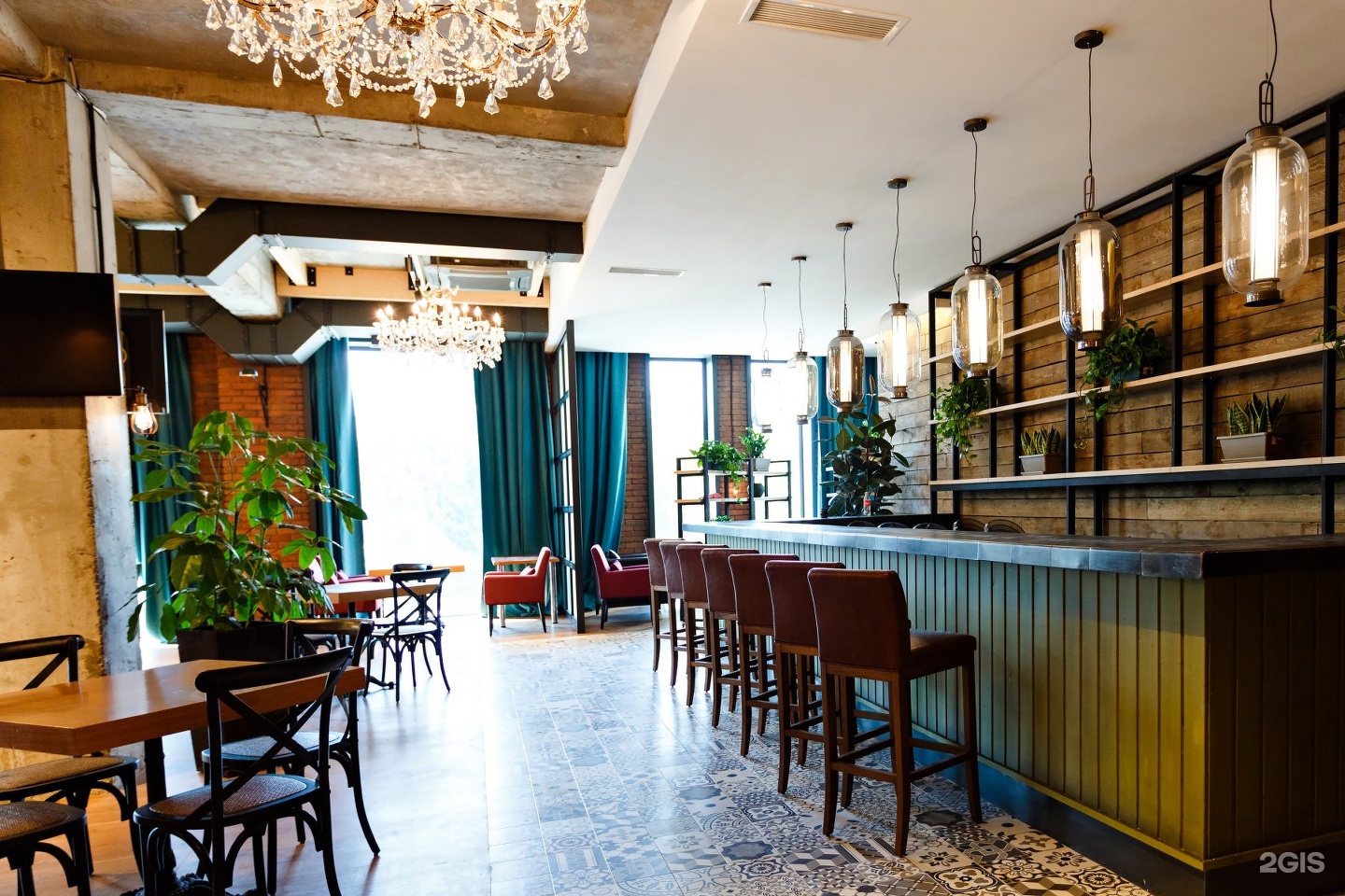 Eleven Hotel & Hall