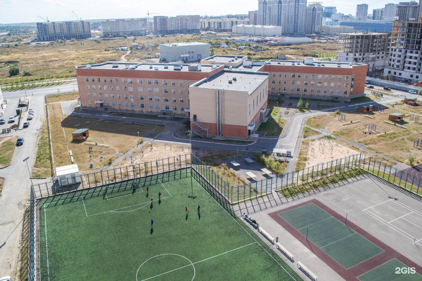 Школа лицей 72 Астана