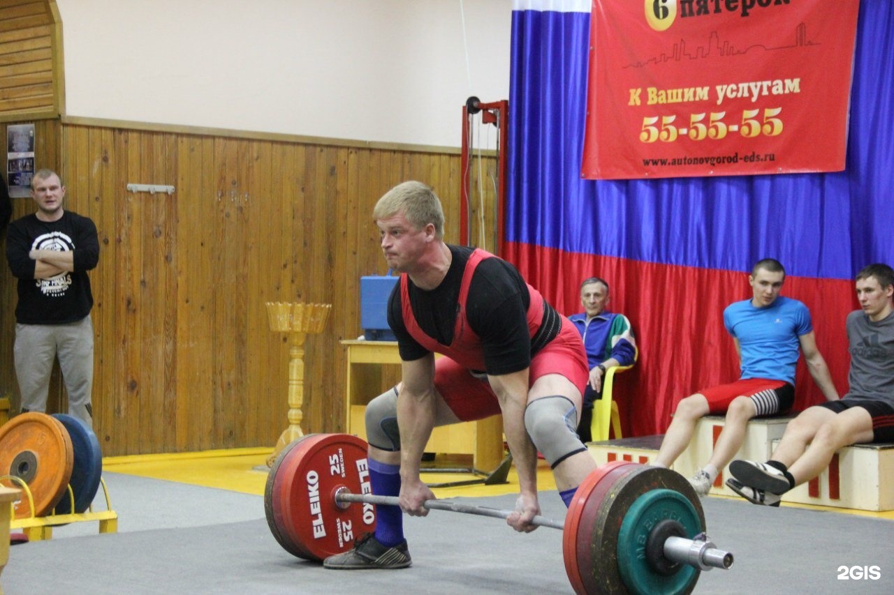 Titan sports. Спортивный клуб Титан. Титан спортивный клуб Алматы. Барнаул спортивный клуб Титан. Титан спорт