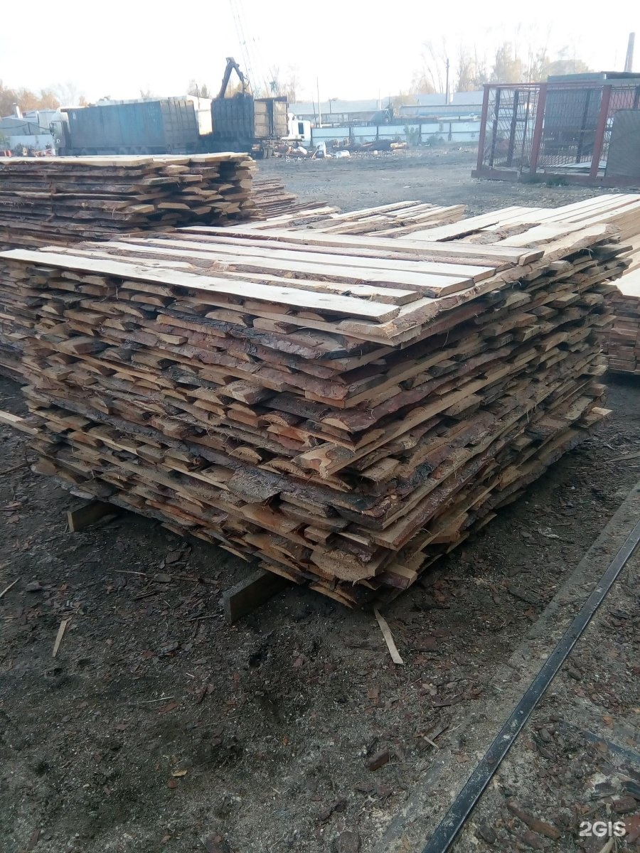 Тес необрезной. Плаха доска. Тарная доска осина. Чем отличается тес от плахи. Тёс это доска.