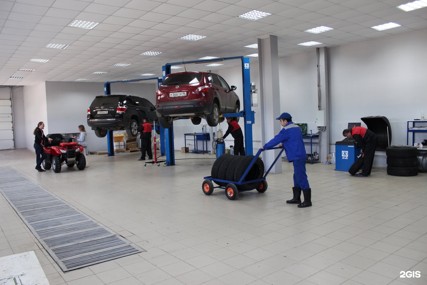 Ms-auto воронеж. Ms auto. Воронеж проспект труда 65. Auto vrn эмблема. Ms auto.