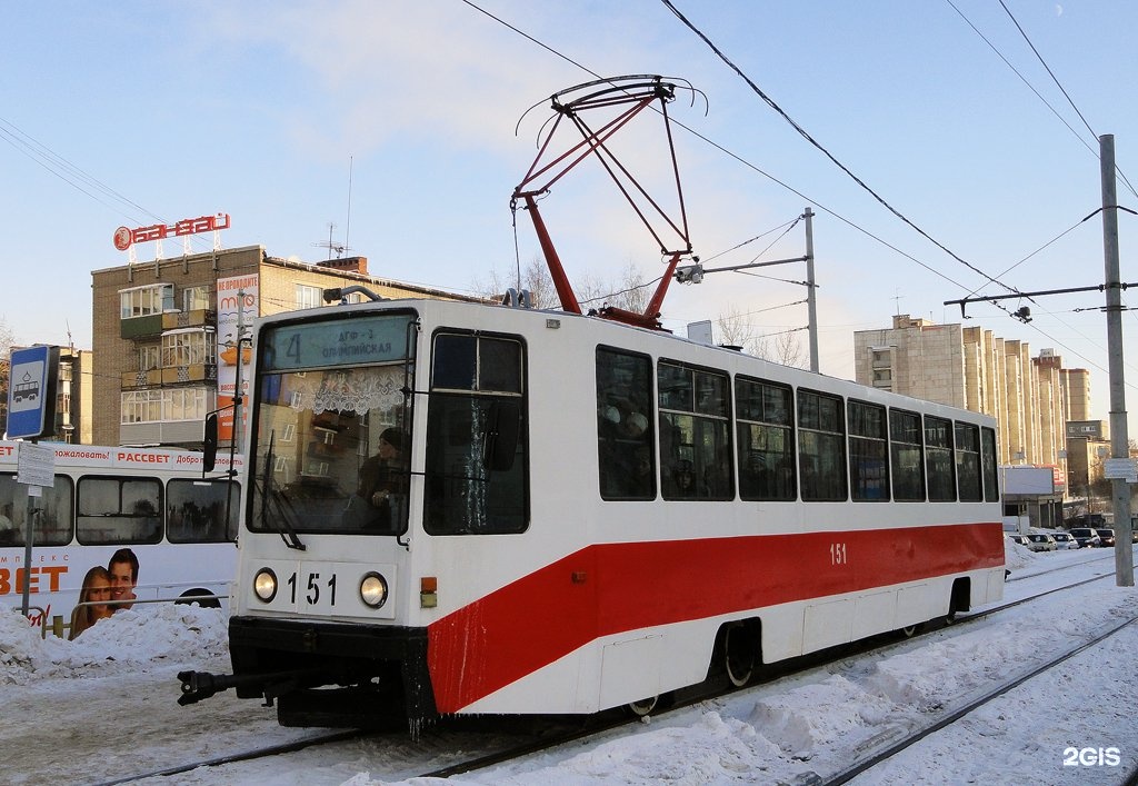 Муп электротранс череповец. Трамвай ктм 5 в череповце. Маршруты трамваев череповец. Тройка трамвай дрова трубка. Трамвай 4 череповец.
