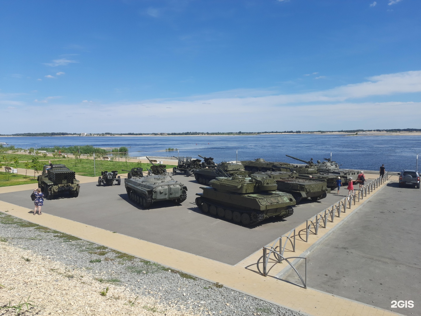 Техника волгоград. Музей военной техники Волгоград. Музей танков в Волгограде. Музей военной техники Волгоград Красноармейский. Музей военной техники в Волгограде под открытым небом.