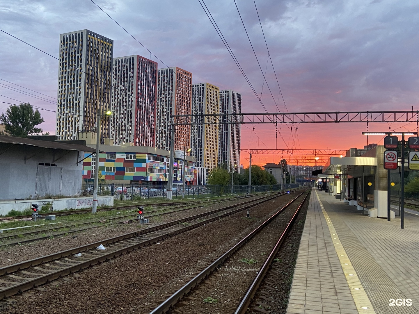 Красногорск 1 метро. Красногорск Тетрис жилой комплекс. Тетрис Молл. Же Тетрис Красногорск. Тетрис Красногорск фото.