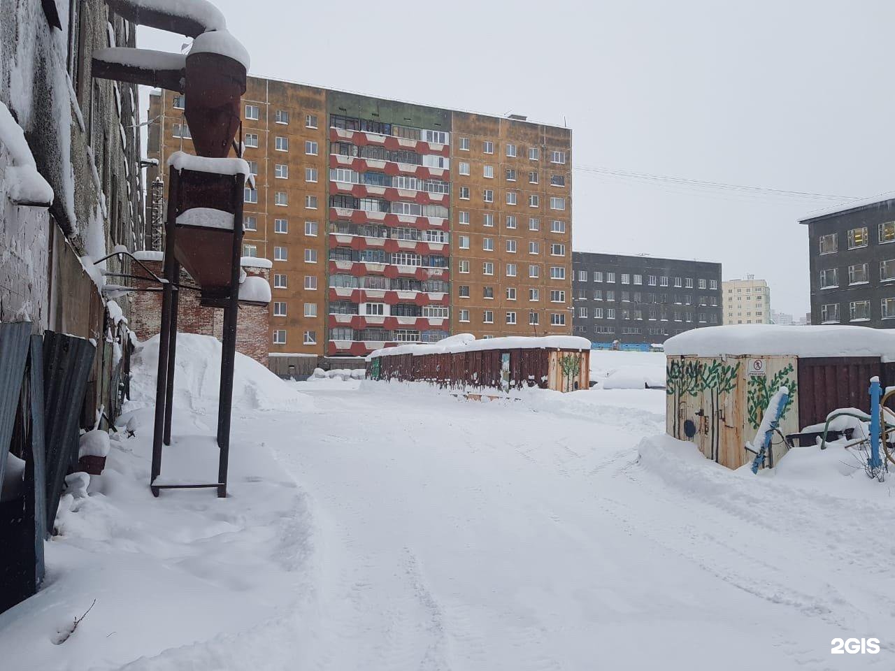 Жк 29 баумана. Талнах ул Бауманская. Талнах зимой улица Бауманская. Бауманская 24 Талнах. Талнах Бауманская 2.