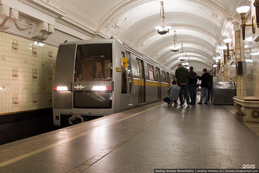 Люблинская дмитровская станция метро