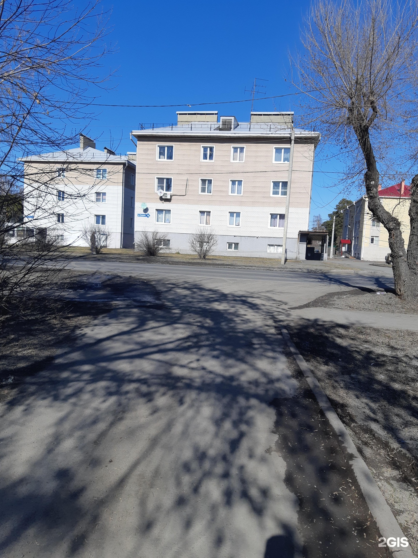 Суворовская ул. Ул. Суворовская, д. 10а,. Грин форт.