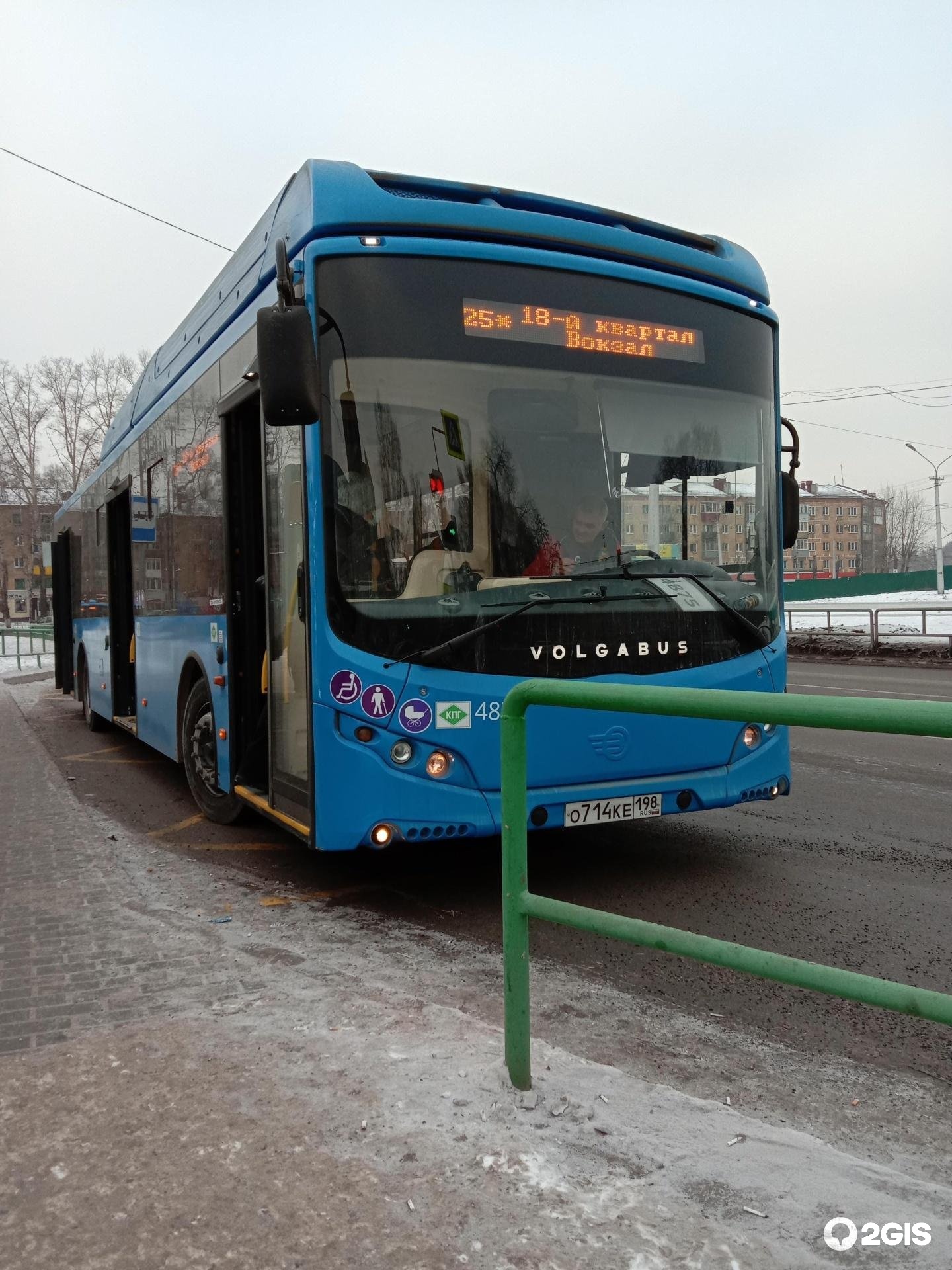 Автобус 25. Автобус. Автобус Новокузнецк. Автобус 025. Маршрутный автобус.