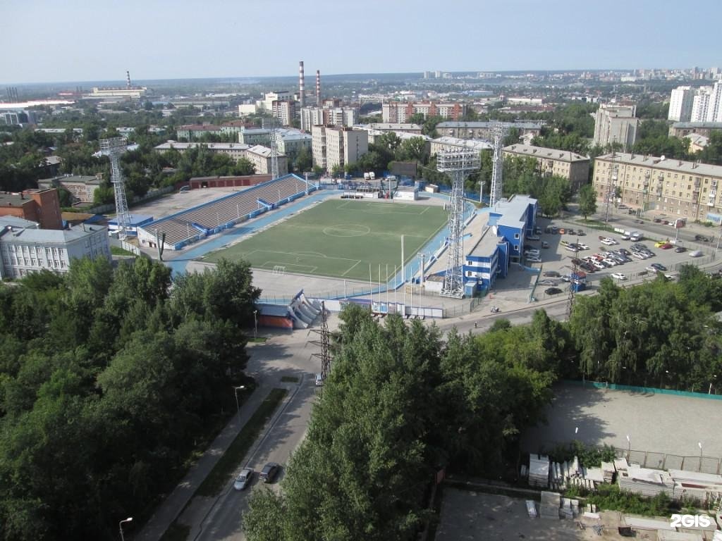 Сибсельмаш новосибирск. Стадион Сибсельмаш. Каток Сибсельмаш Новосибирск. Стадион Новосибирск. Стадион Сибсельмаш Новосибирск фото.