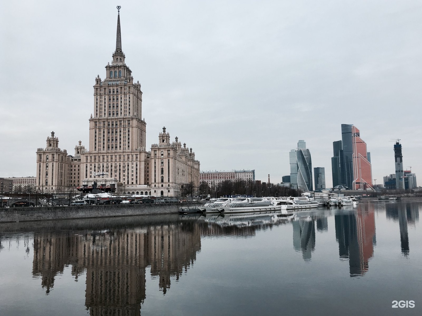 Краснопресненская набережная в москве