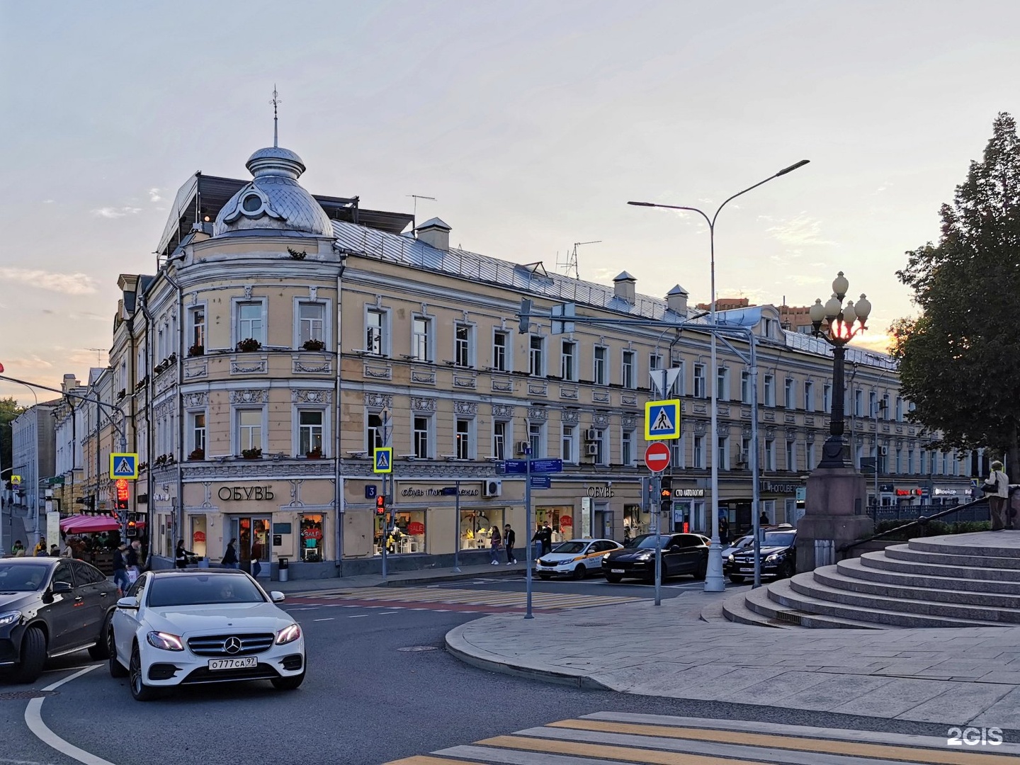 гоголевский бульвар в москве