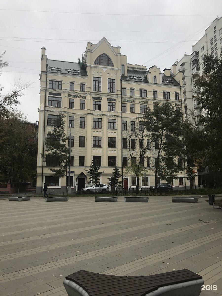 Живарев пер 8