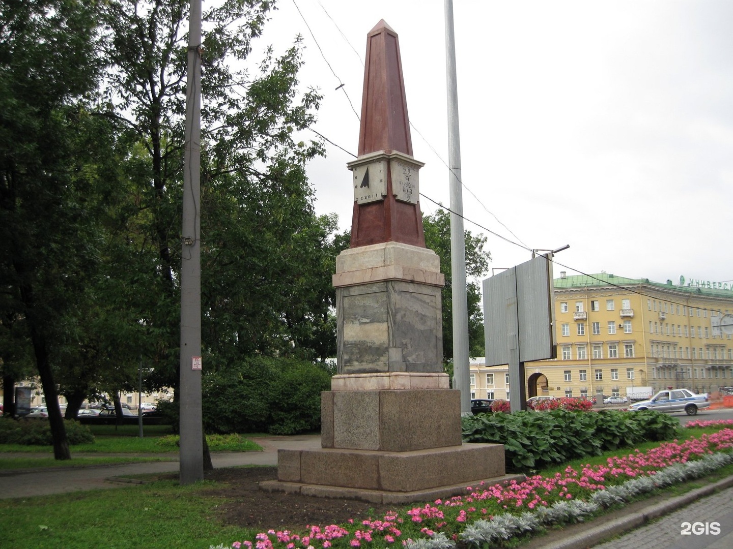 Верстовые столбы в санкт петербурге фото