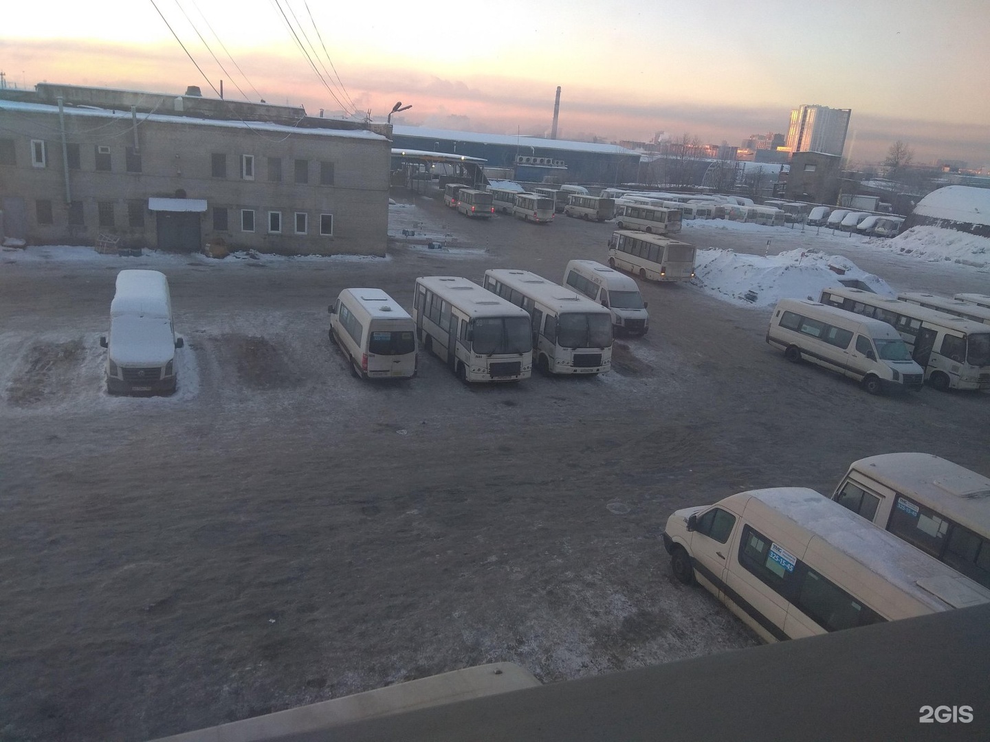 Улица салова санкт петербург. Ул Салова 48. ПИТЕРАВТО Ремзона. ПИТЕРАВТО Салова 48 Ремзона. Салова 48 Национальная транспортная компания.