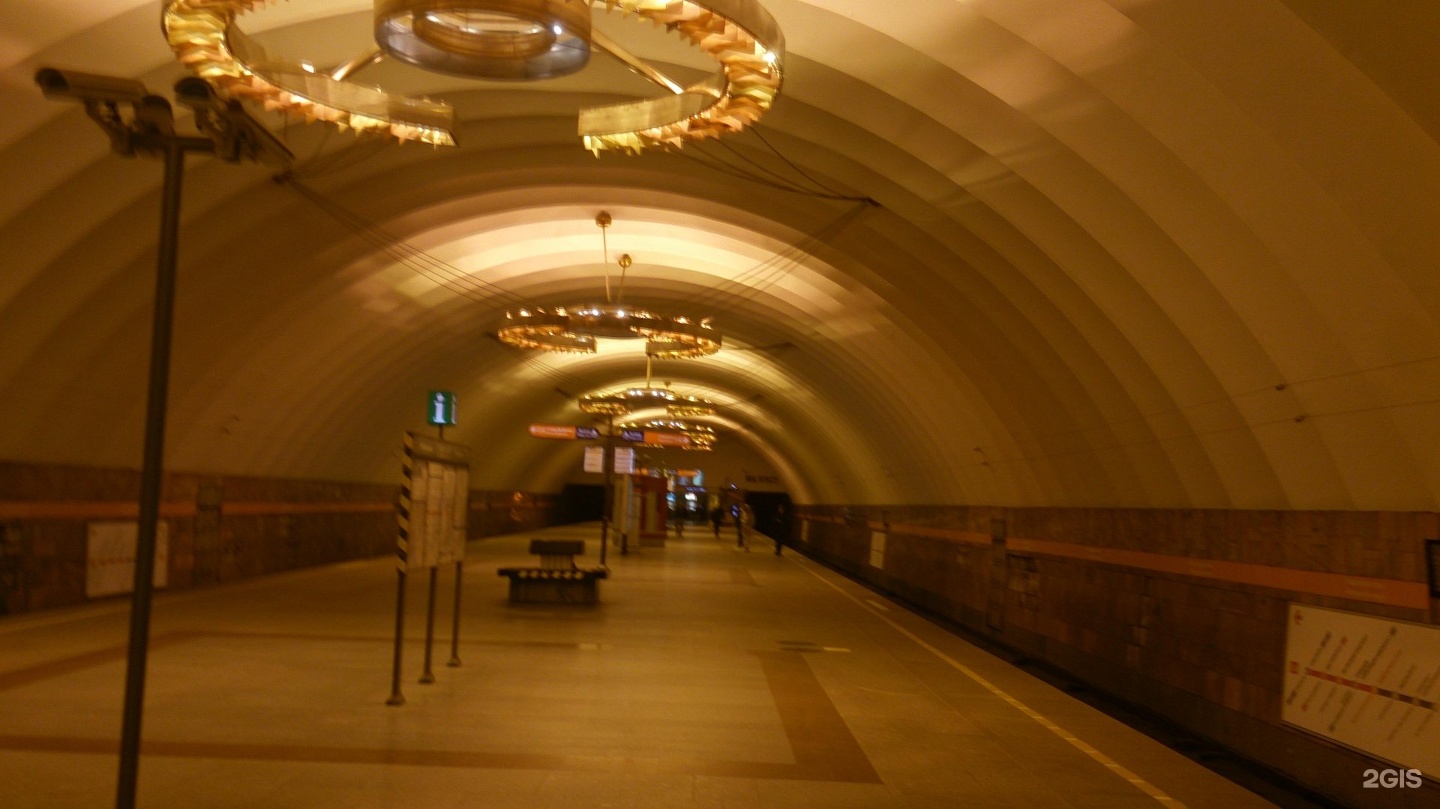 новочеркасская станция метро