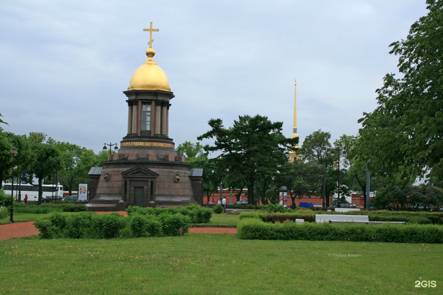 Площадь троицка. Троицкая площадь в Санкт-Петербурге. Троицкая площадь Петроградской стороны. Санкт Петербург Троицкая площадь 1947. Доминанта Троицкой площади.