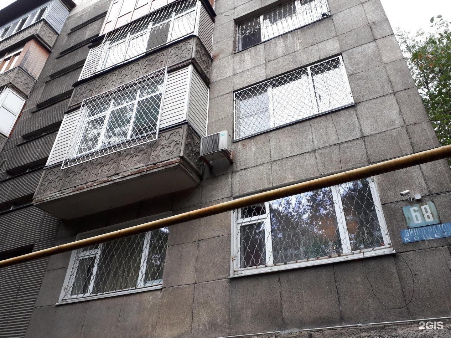 улица агыбай батыра. алматы. улица карасай батыра. казахстан улицы. карасай батыра угол айтиева.