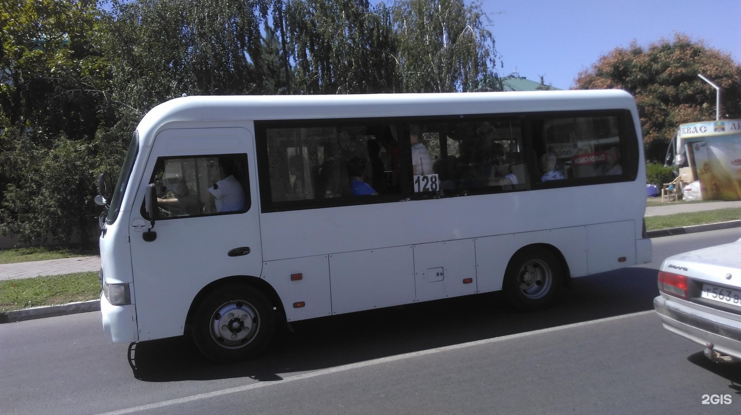 128 маршрут анапа. 128 Анапа автобус. Автобус Анапа. 40 Местный автобус.