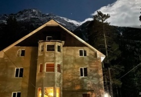 Гостевой дом Ала-Тау на горе Эльбрус