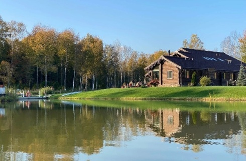 д. Покровские Горки: Отель Легенды леса