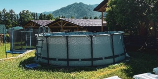 Чемал: Турбаза Michel Chalet