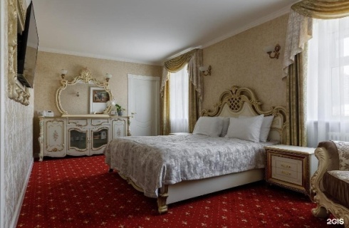 Санкт-Петербург: Отель Белое дерево