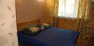 Жалыбня: Гостевой дом Шишки