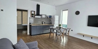 Синявино: Коттедж Белая дача